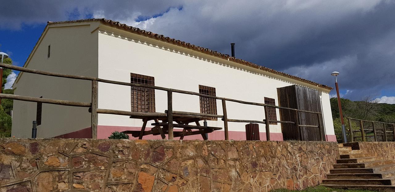 Helechosa Casas Rurales Cijaraゲストハウス エクステリア 写真